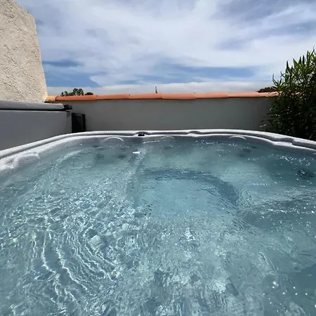 Le Rooftop Tropézien Saint-Tropez Buitenkant foto